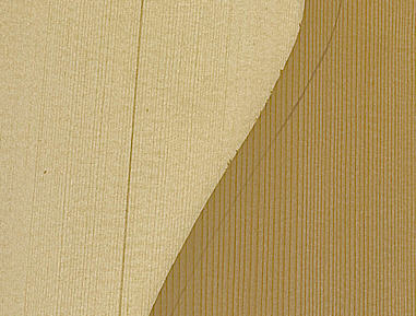 Links vurenhout, rechts cederhout